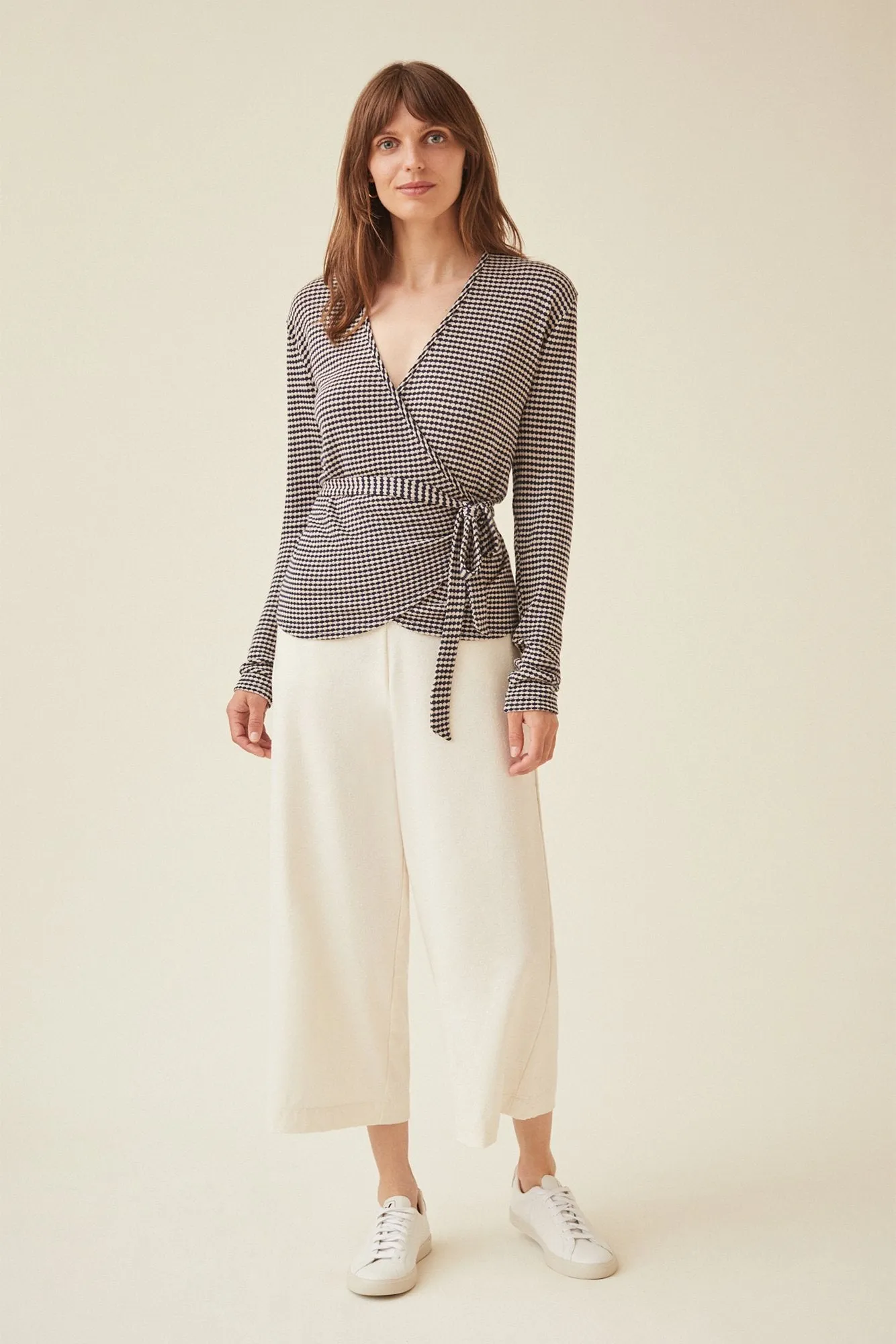 Bentley Scallop Knit Wrap Cardigan