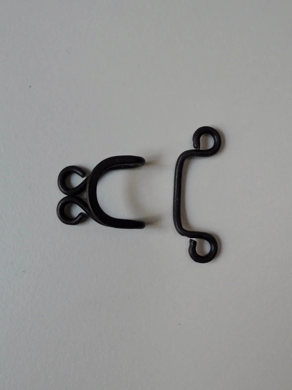 Black Hook   Bar Clasp 16mm