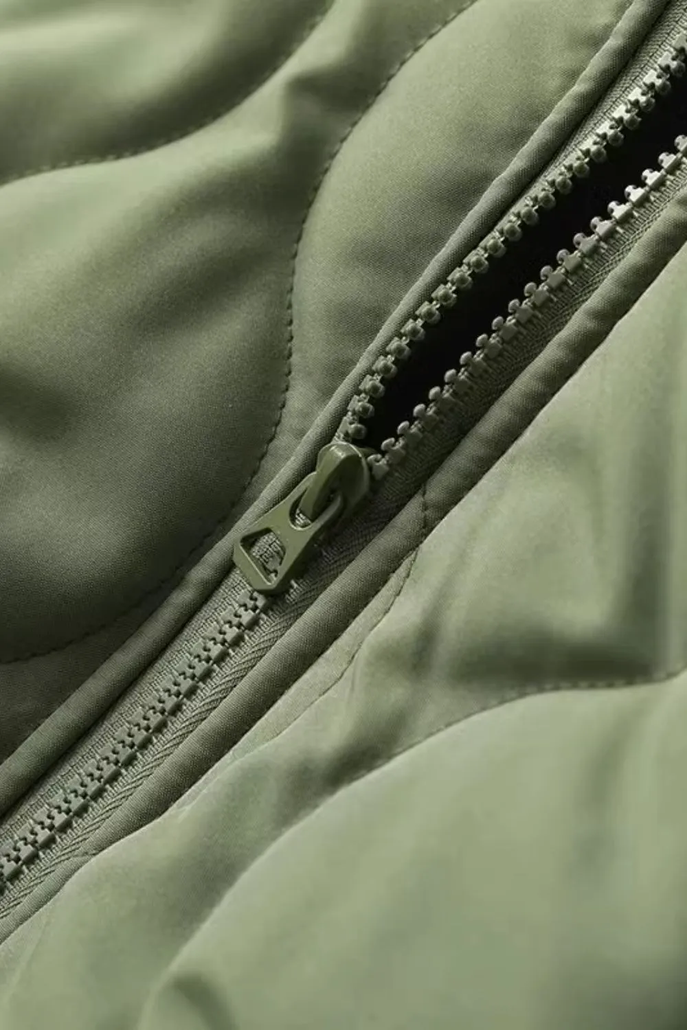 'Eliza' Aviator-Inspired Puffer Jacket（4 color）