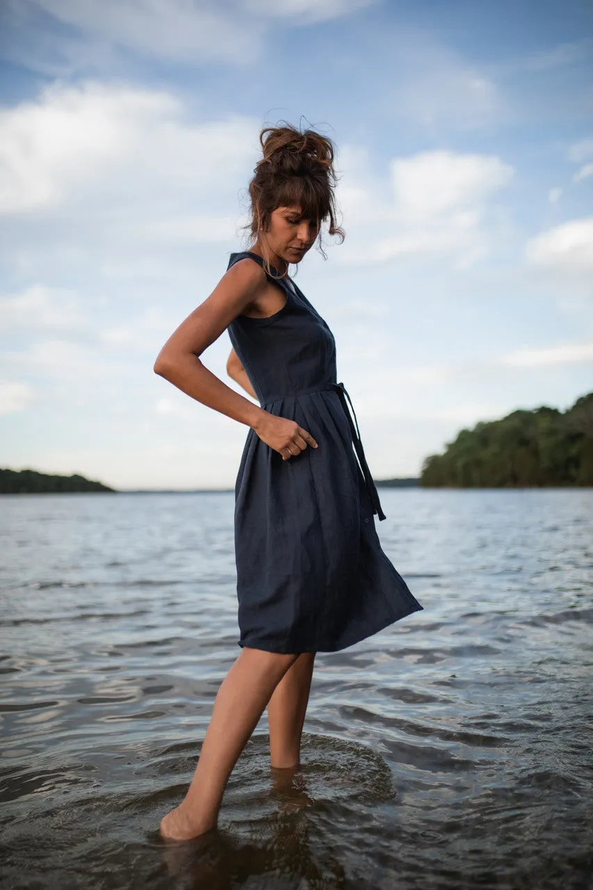 June Dress Sleeveless in Navy Linen