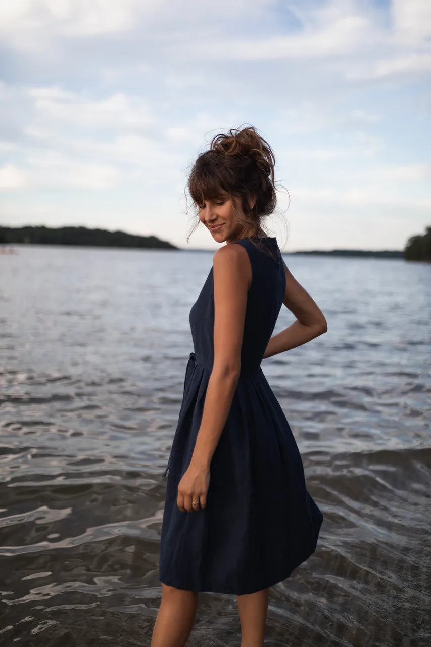 June Dress Sleeveless in Navy Linen