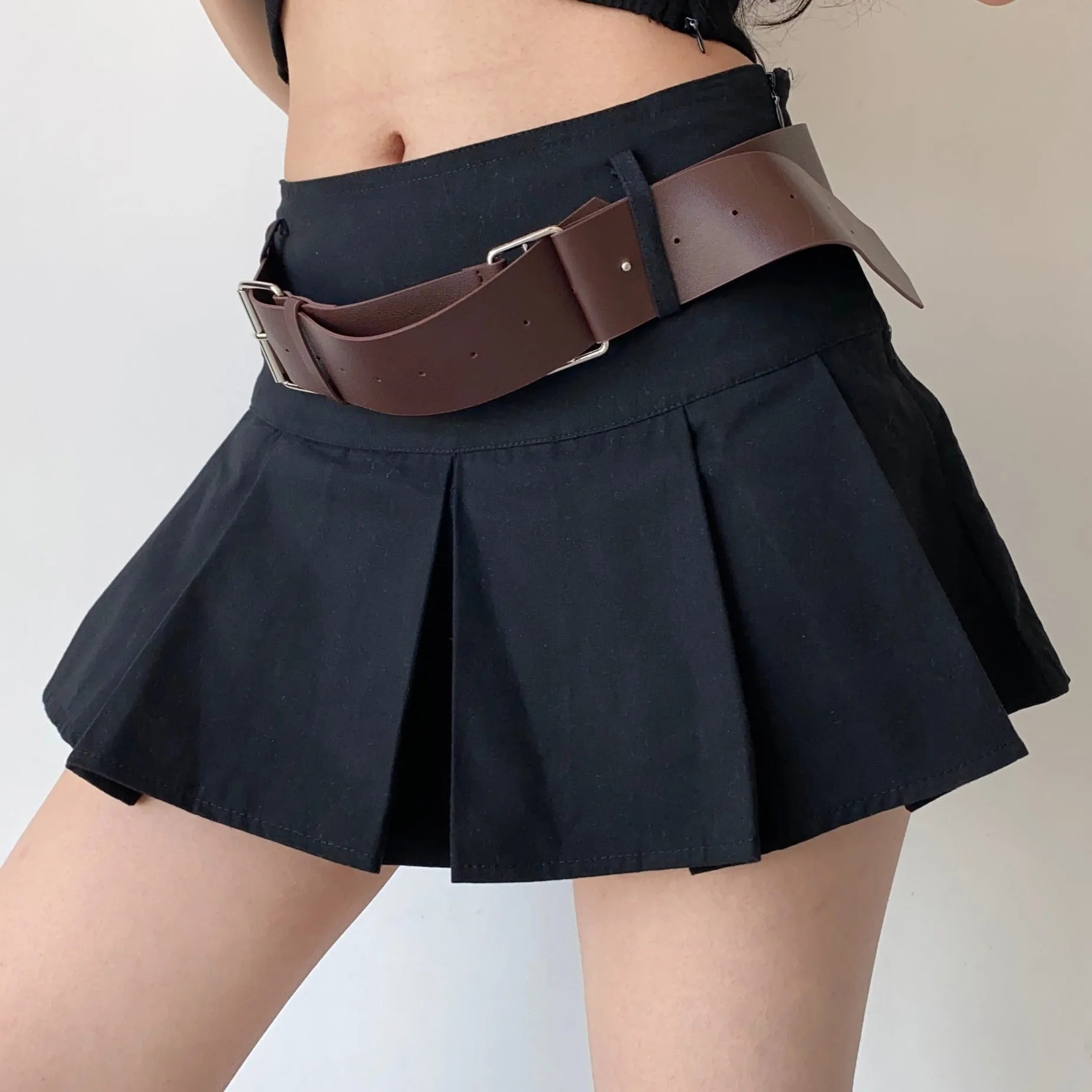 sealbeer - Y2K Corduroy Pleated Mini Skirt // Black