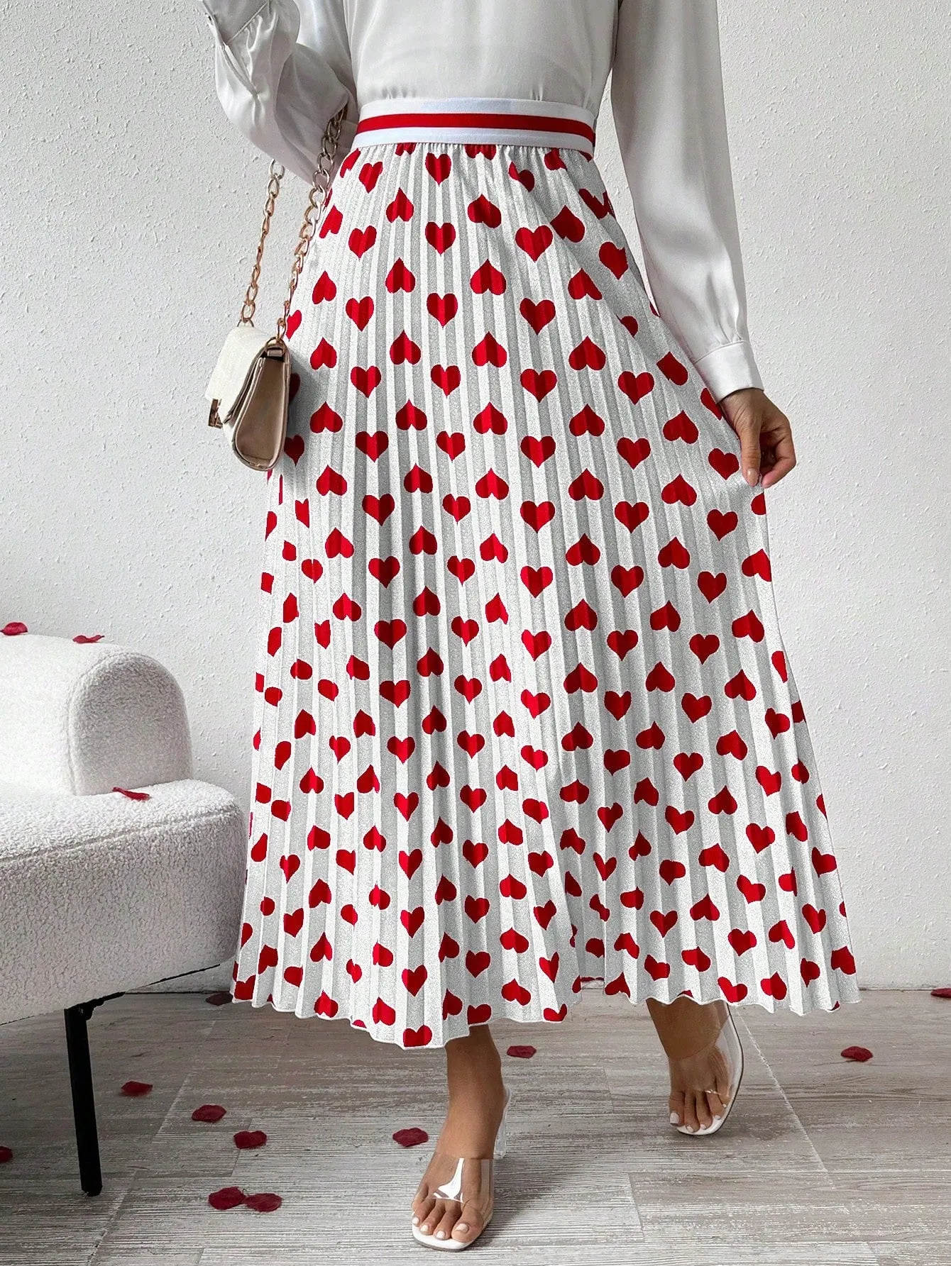 Women's Love Heart Printed Pleated Skirt