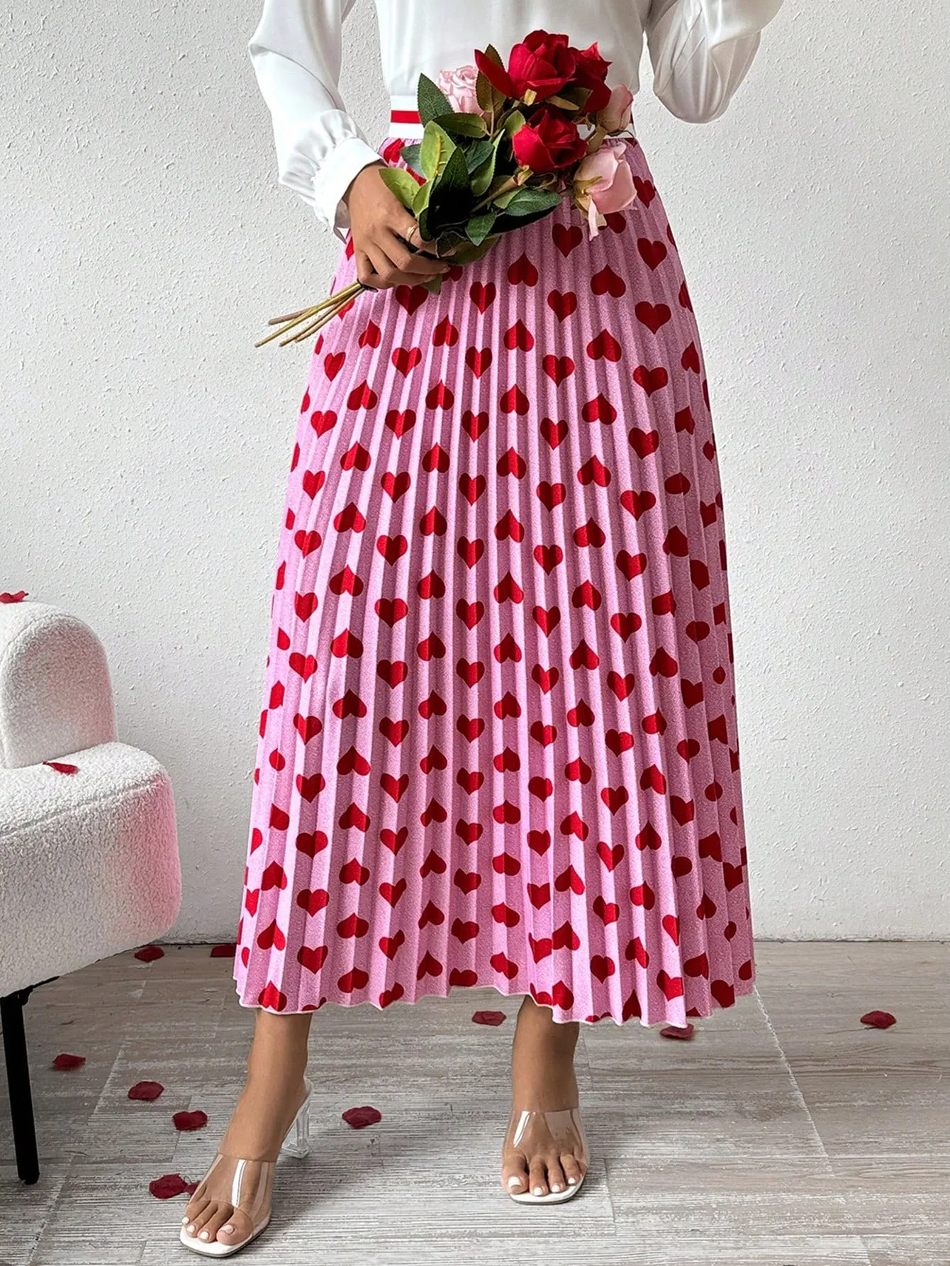Women's Love Heart Printed Pleated Skirt