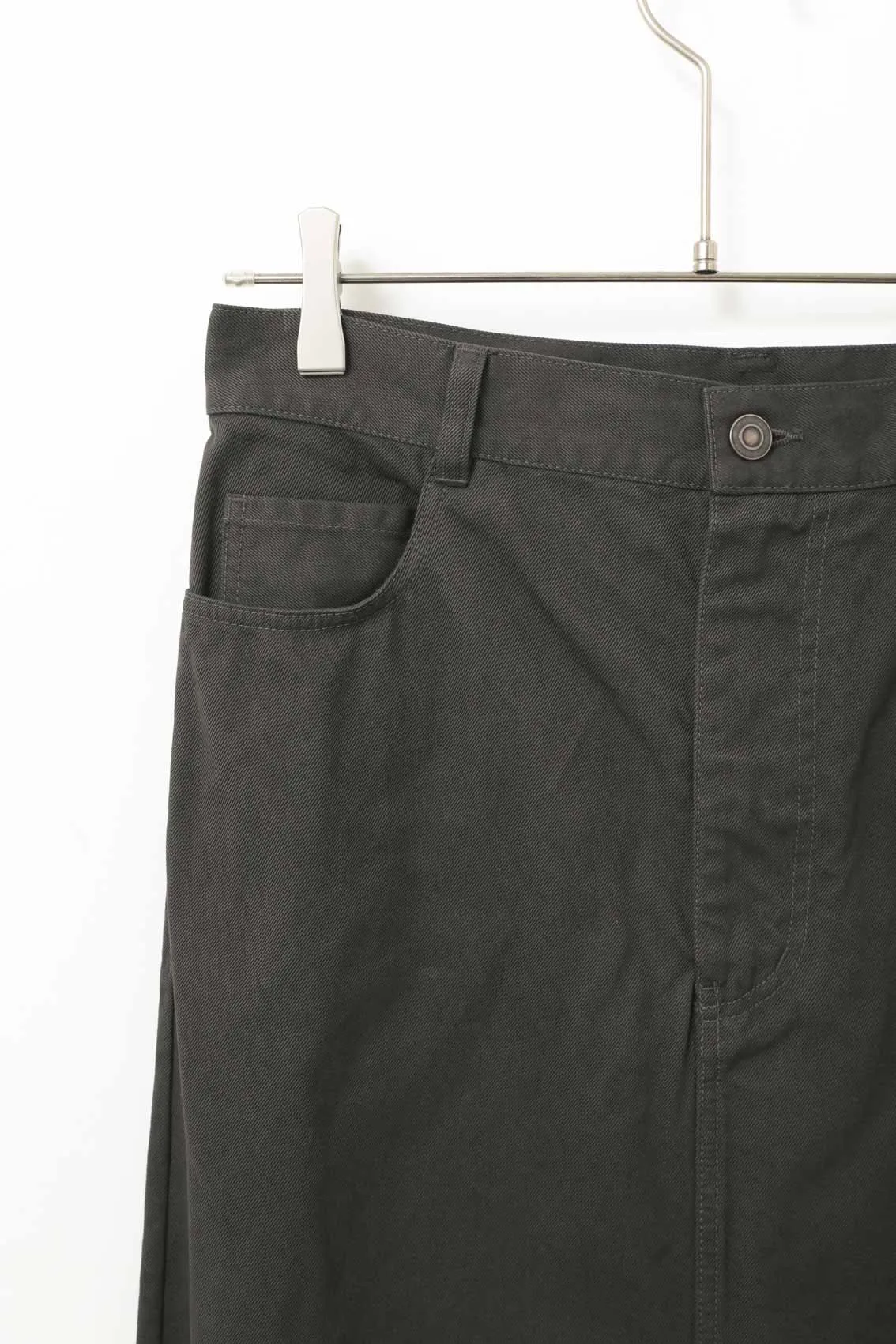 YLÈVE / COTTON TWILL GARMENT DYE SK